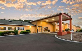 Quality Inn And Suites Albany